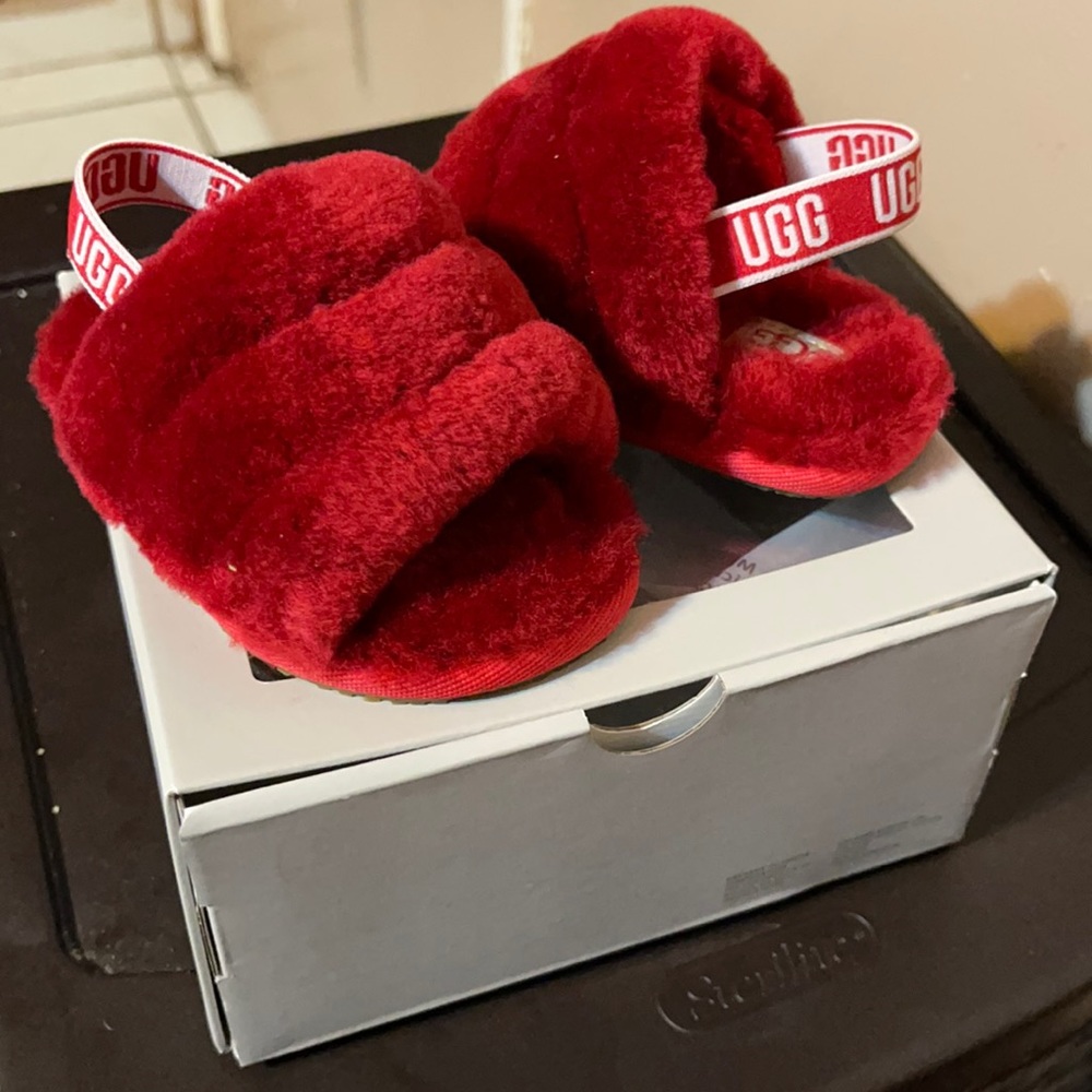 UGG Fluff Yeah slide TODDLER